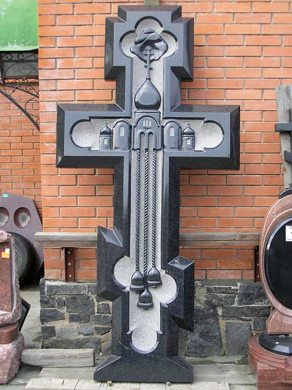 Памятник с крестом 9